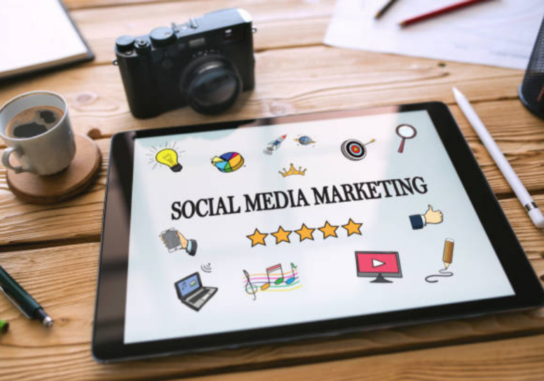 7 Benefits of Social Media Marketing for Consumers You Need to Know About | Leadership |Emeritus India